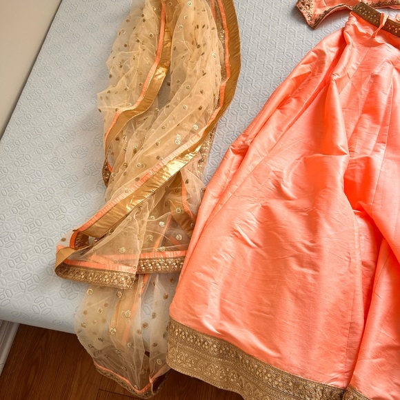 Brand new bridal Lehenga by premier boutique Nazranaa - Picture 3 of 6